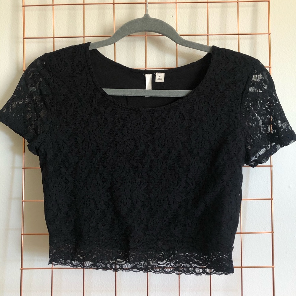 HP!✨ Frenchi | Lacy Black Crop Top